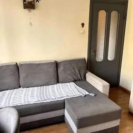 Cozy In Apartment